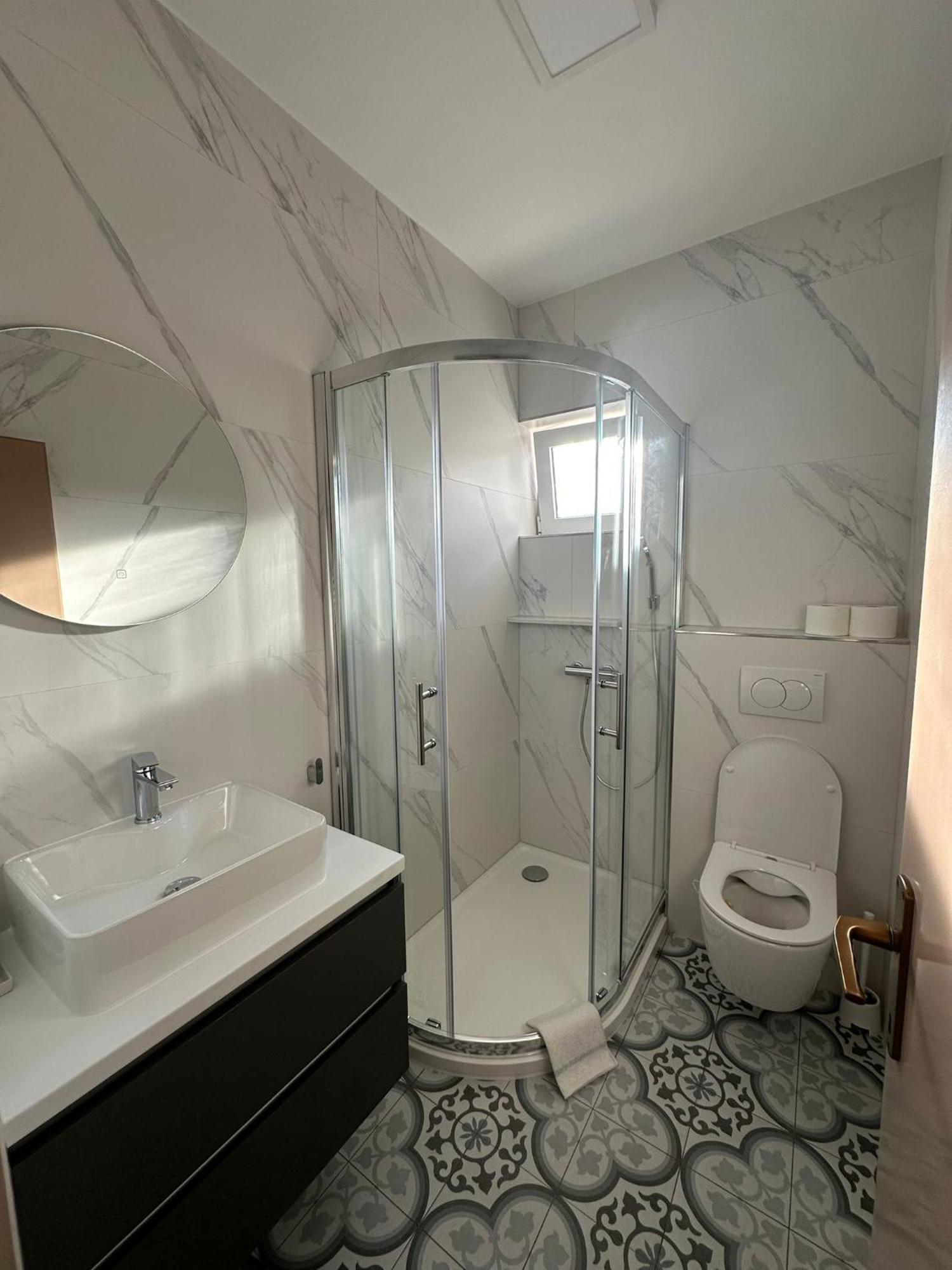 סרימה Apartments Beachwalk Heaven Milica מראה חיצוני תמונה